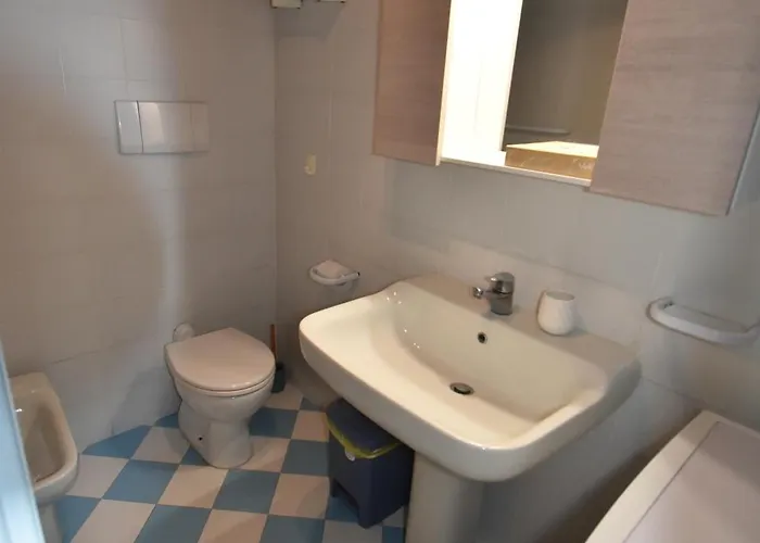 Il Vicolo - Caratteristico E Centralissimo Trilocale Vicino Al Mare