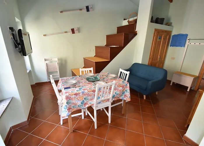 Il Vicolo - Caratteristico E Centralissimo Trilocale Vicino Al Mare مارينا دي كامبو