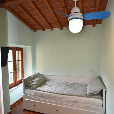 Il Vicolo - Caratteristico E Centralissimo Trilocale Vicino Al Mare Marina di Campo