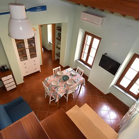 Apartment Il Vicolo - Caratteristico E Centralissimo Trilocale Vicino Al Mare *