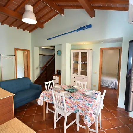 Il Vicolo - Caratteristico E Centralissimo Trilocale Vicino Al Mare * Marina di Campo