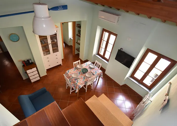 Appartamento Il Vicolo - Caratteristico E Centralissimo Trilocale Vicino Al Mare *